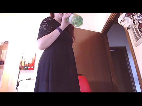 ❤️ Submisivní otrokyně, která miluje špinavé a svůdné kalhotky, je po zhlédnutí tohoto videa nucena masturbovat! Sex video u porna cs.pornado-co.ru ﹏